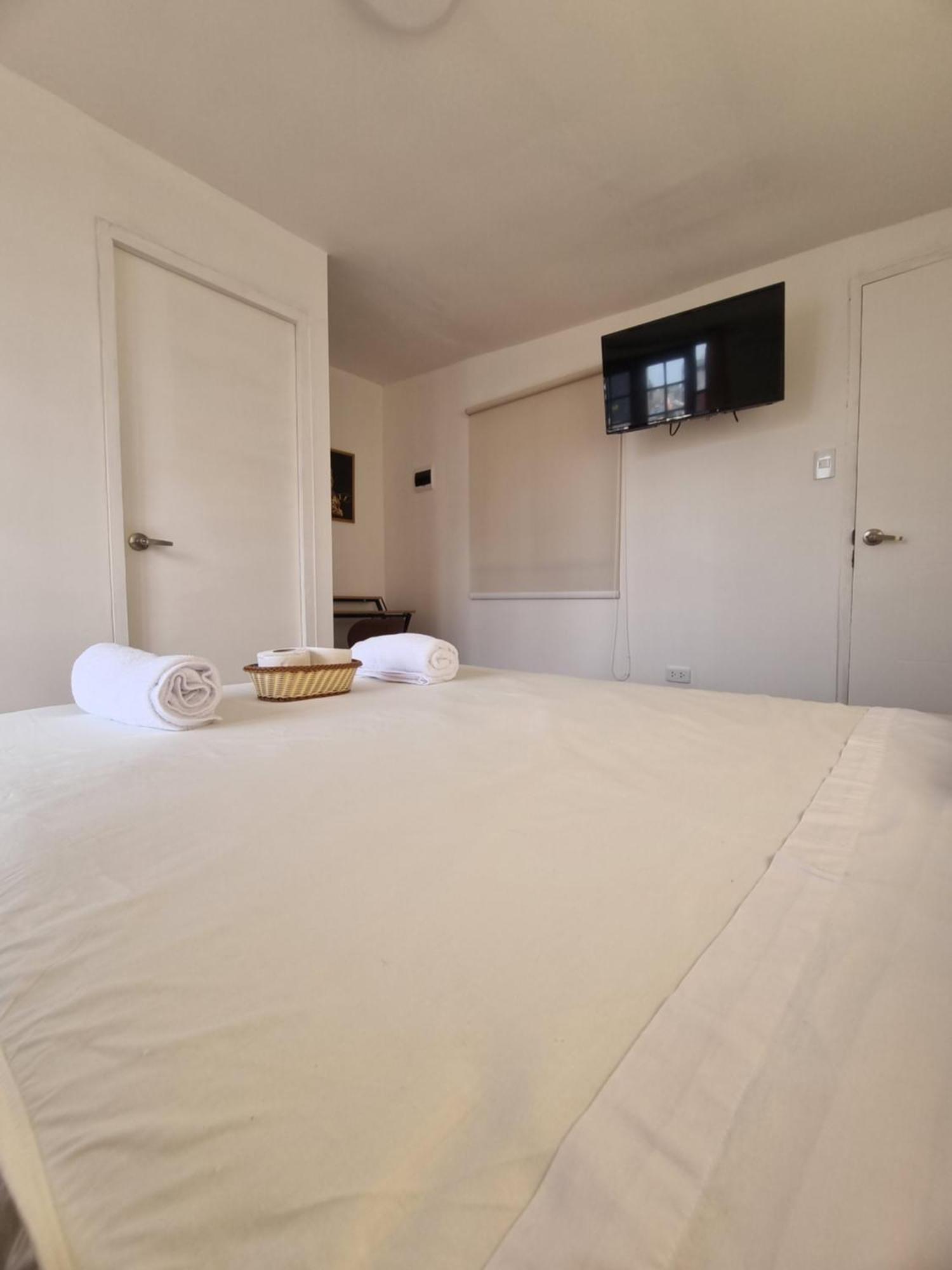 Hostel Prada ลิมา ภายนอก รูปภาพ